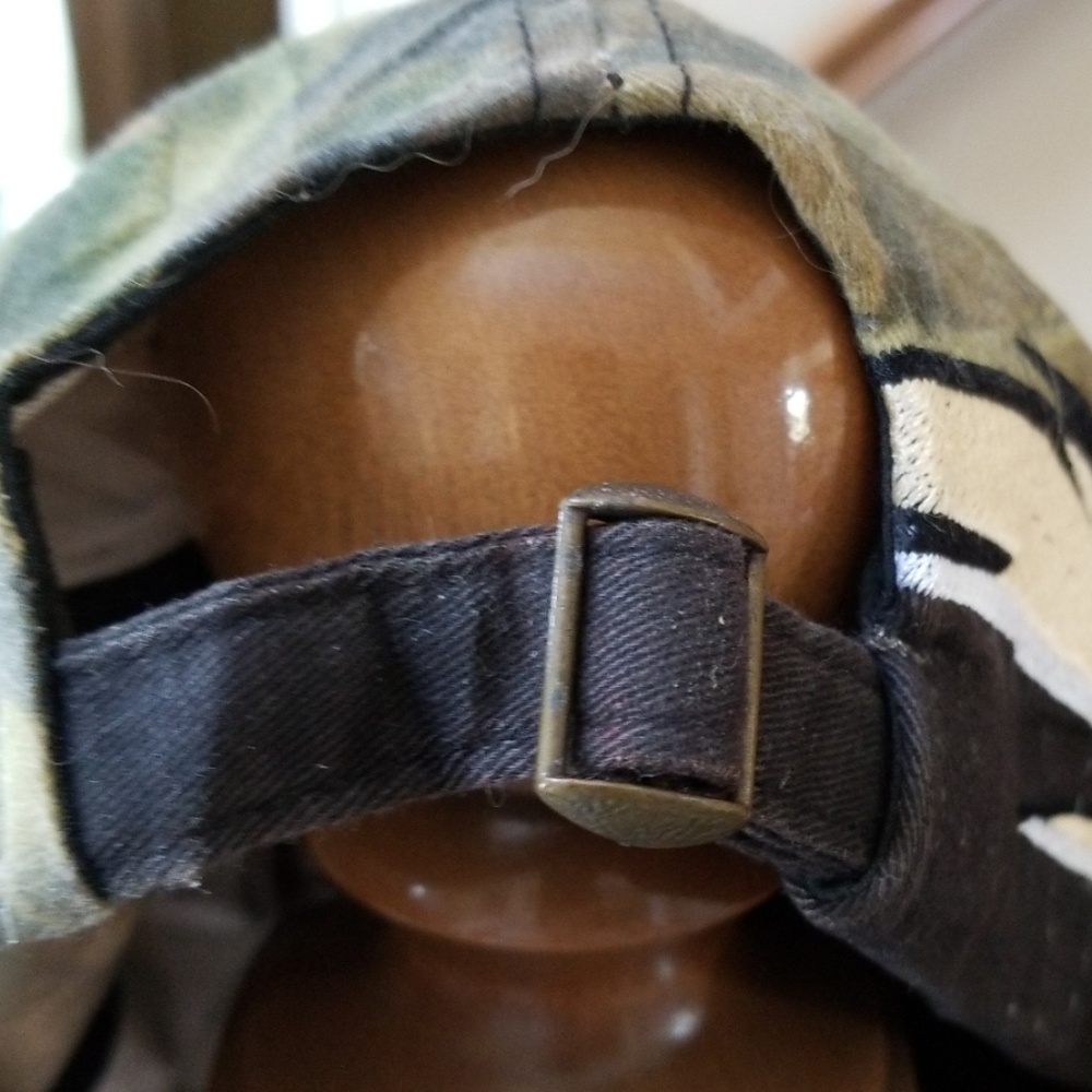 Cabela's hat - Picture 2 of 3
